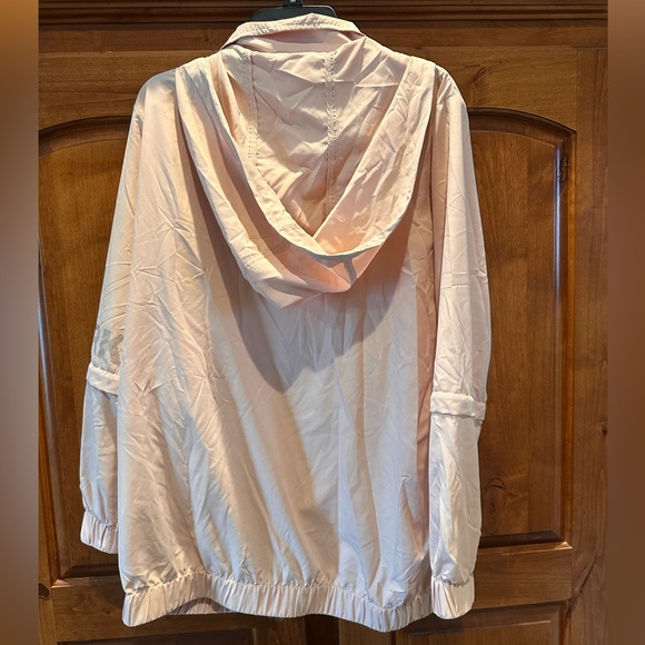 IVY PARK Light Pink Ski Jacket - Picture 2 of 3